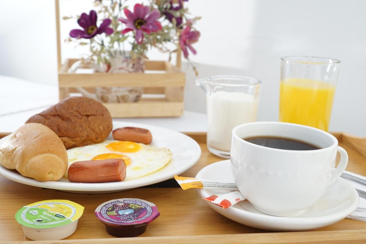 Hotel Boutique Los Remansos ปัลมีรา ภายนอก รูปภาพ